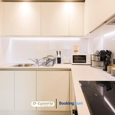 Stylish 2Br By Dluxoria Short Lets & Serviced Accommodation Greater London With Pet Friendly, Free Wifi & Free Parking Esterno foto